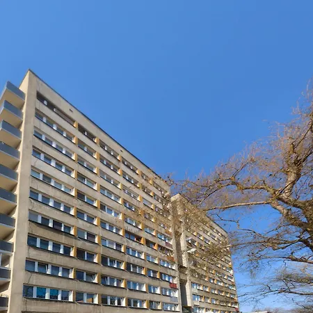 Mikolajow Cosy By Bookinghost 브로츠와프