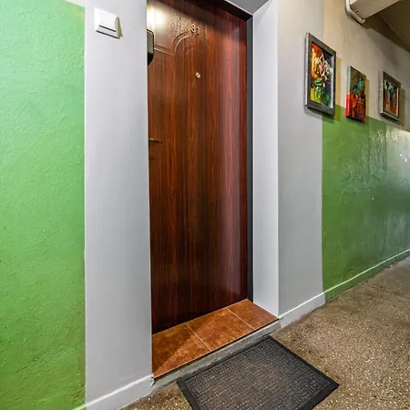 Lägenhet Mikolajow Cosy By Bookinghost *